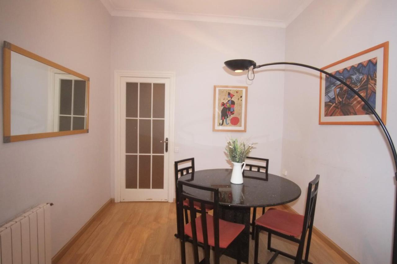 Lovely Apartment At Park Gueell Barcelona Exterior photo